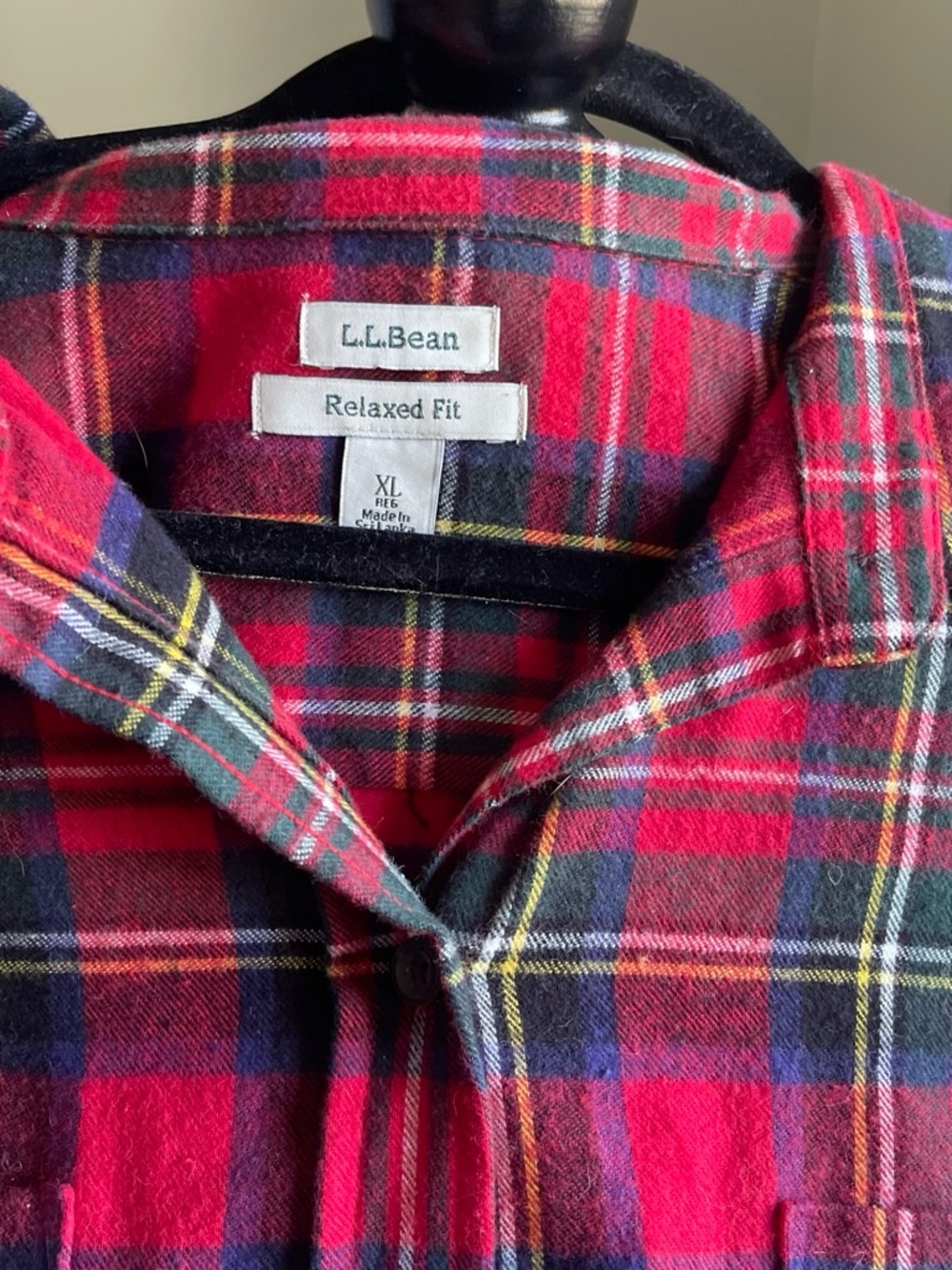 L.L.Bean Red and Navy Plaid Relaxed Fit long Flannel Shirt - Picture 2 of 4